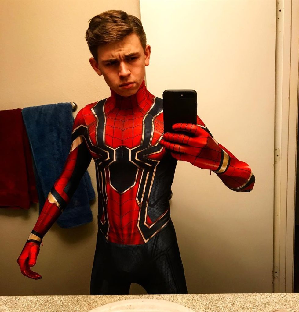 Check out azpeterparker on Instagram – Gordon Valentine's adventures