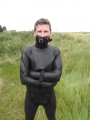 Neoprene straitjacket