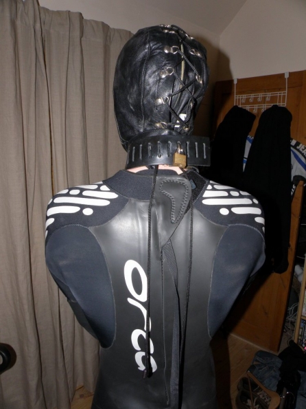 Orca S2 + Leather bondage hood