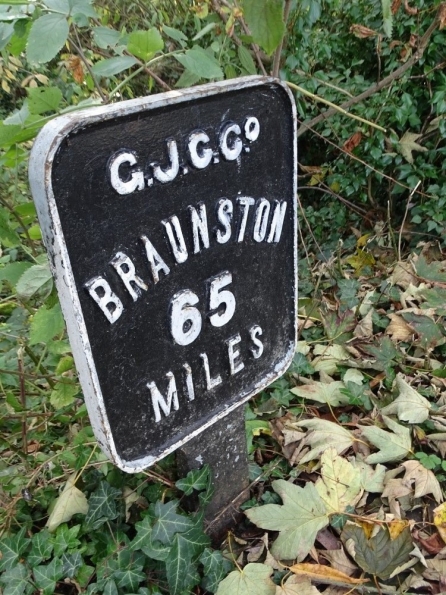 65 miles to Braunston