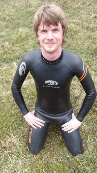 Wetsuit cycling