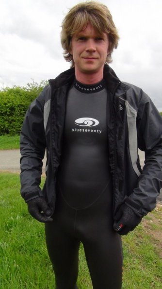 Wetsuit cycling