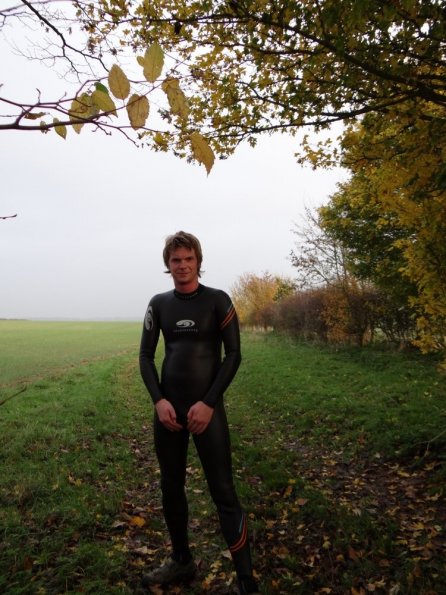 Wetsuit cycling