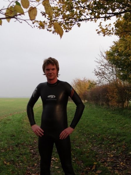 Wetsuit cycling