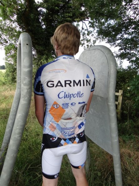 Pearl Izumi Team Garmin-Chipotle team kit