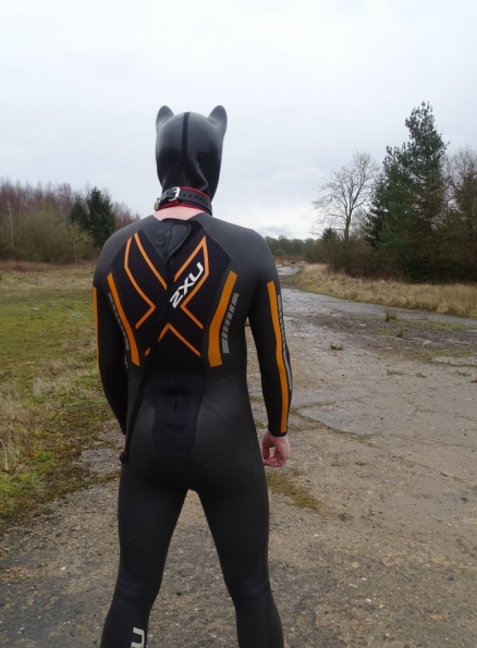 2XU P:1 Propel wetsuit + pup hood