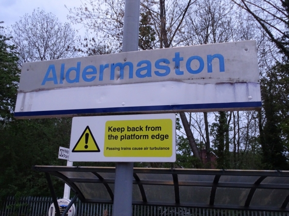 Aldermaston railway station