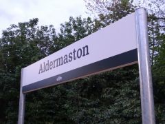 Aldermaston railway station