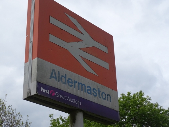 Aldermaston railway station