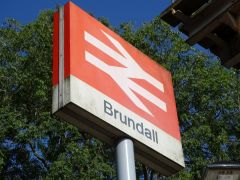 Brundall railway station