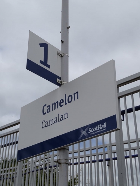Camelon railway station