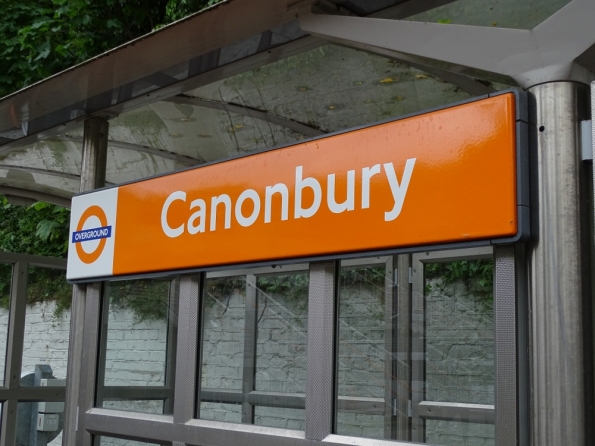 Canonbury railway station