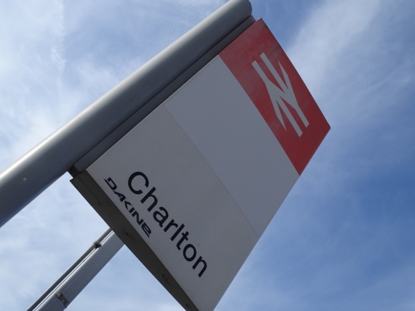 Charlton railway station