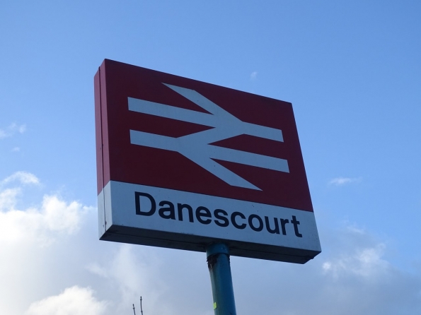 Danescourt railway station