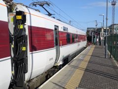 LNER Class 800 Azuma 800106 at Edinburgh Waverley