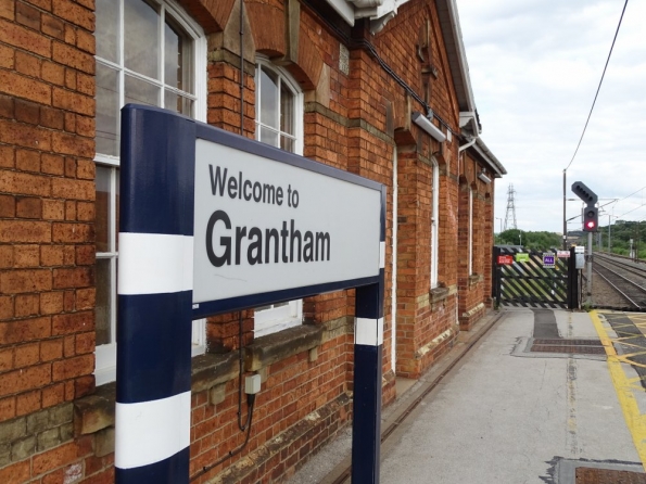 Grantham railway station