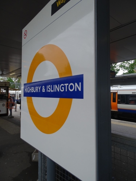 Highbury and Islington railway station
