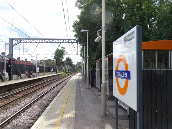 Kensal Rise railway station