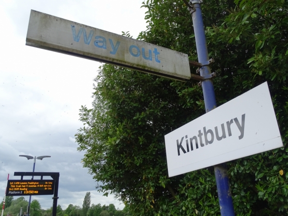 Kintbury railway station
