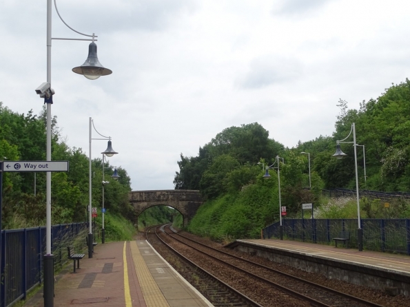 Langwith-Whaley Thorns railway station