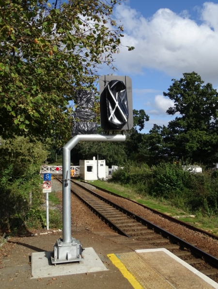 Lingwood railway station