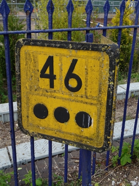Midgham railway station