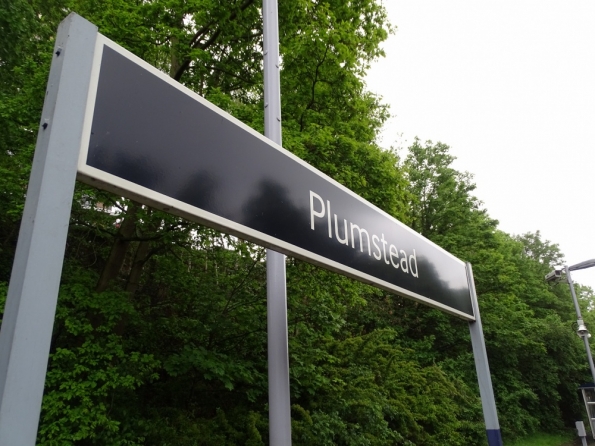 Plumstead railway station