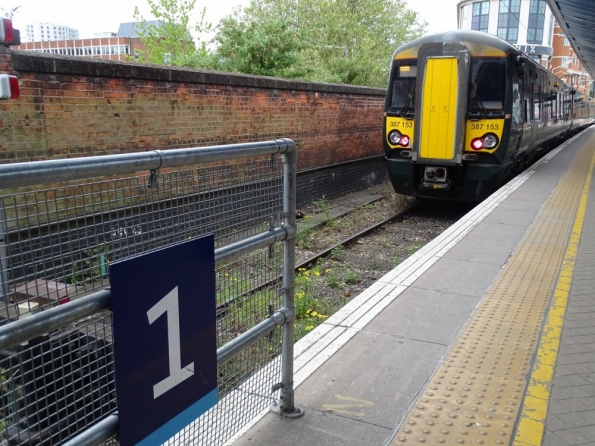 Reading railway station