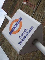 South Tottenham railway station
