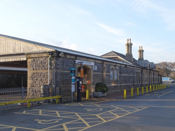 Tenby railway station