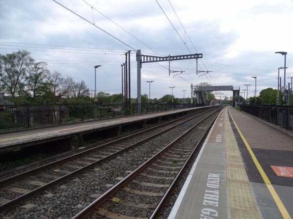 Thatcham railway station