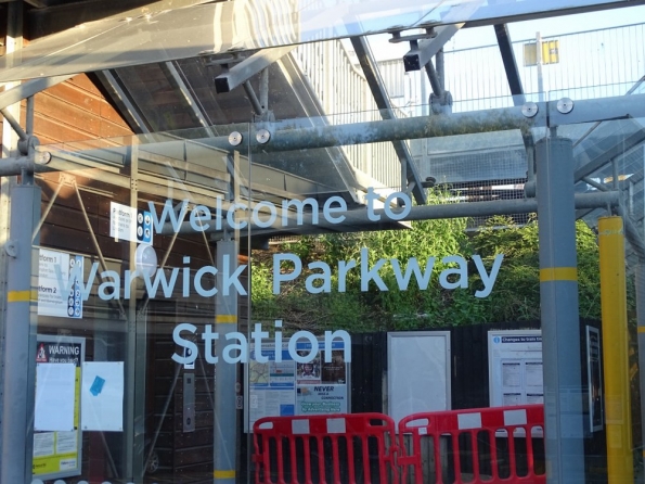 Warwick Parkway railway station