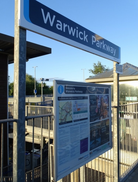 Warwick Parkway railway station